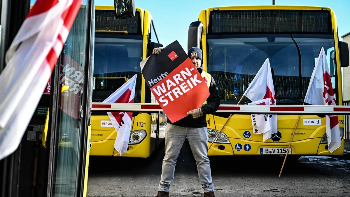 Almanya’da haftanın ilk gününde grev