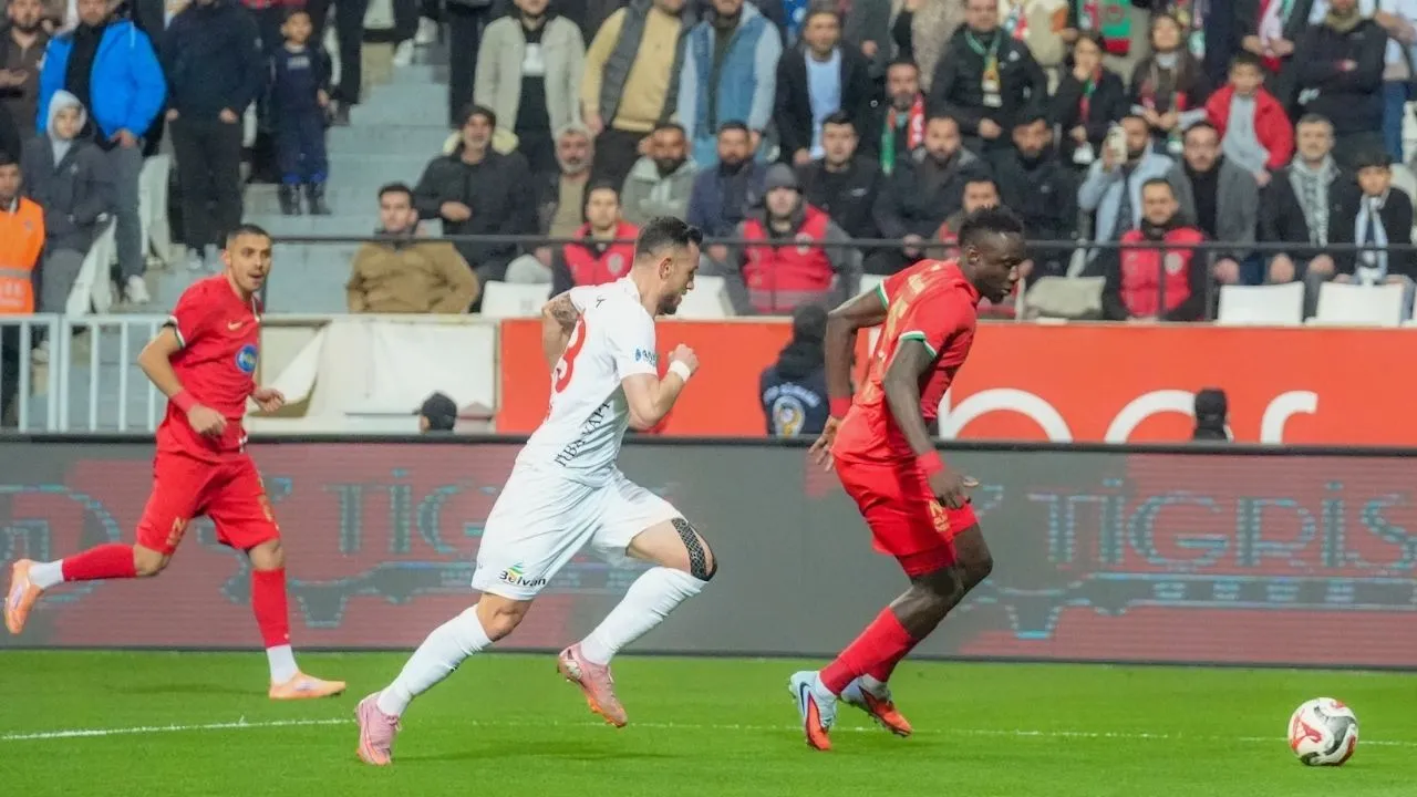 Üç puan uzatmalarda geldi