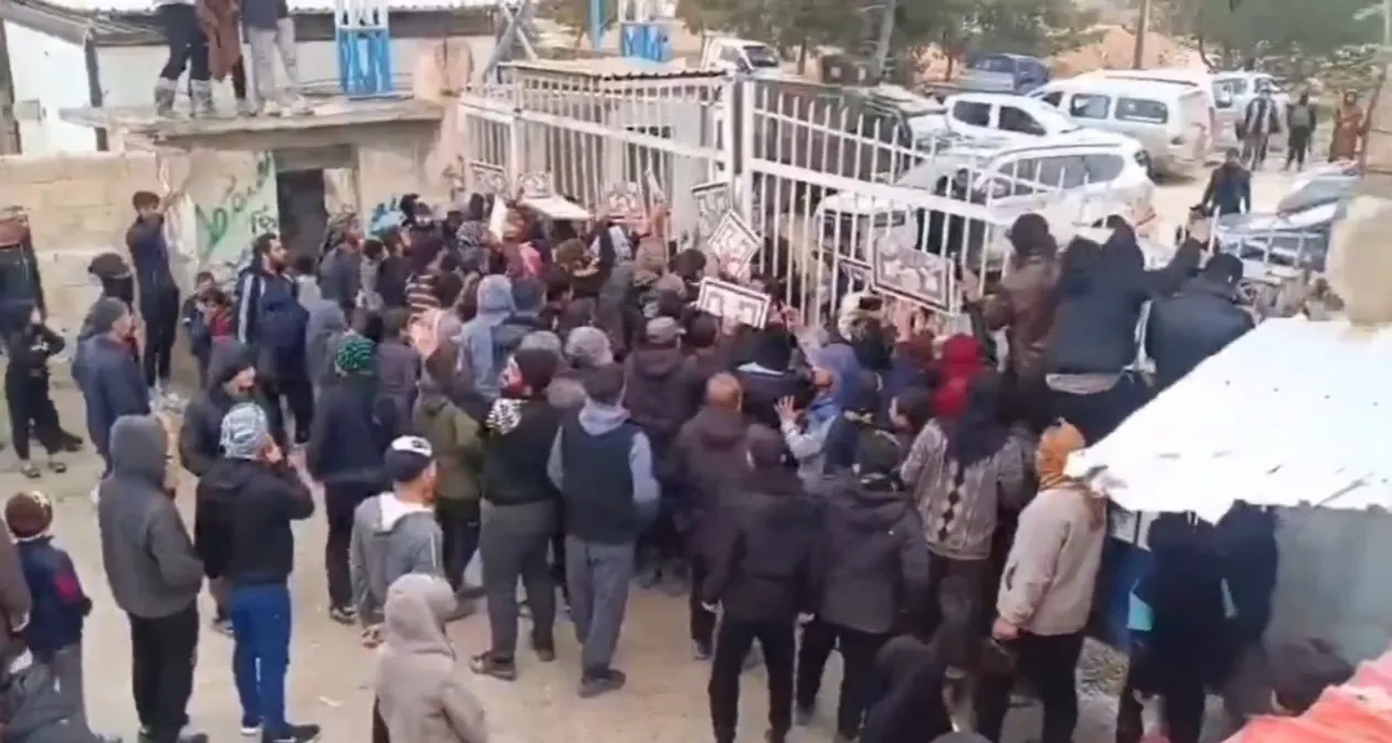 Hol Kampı’nda güvenlik açığı büyüyor