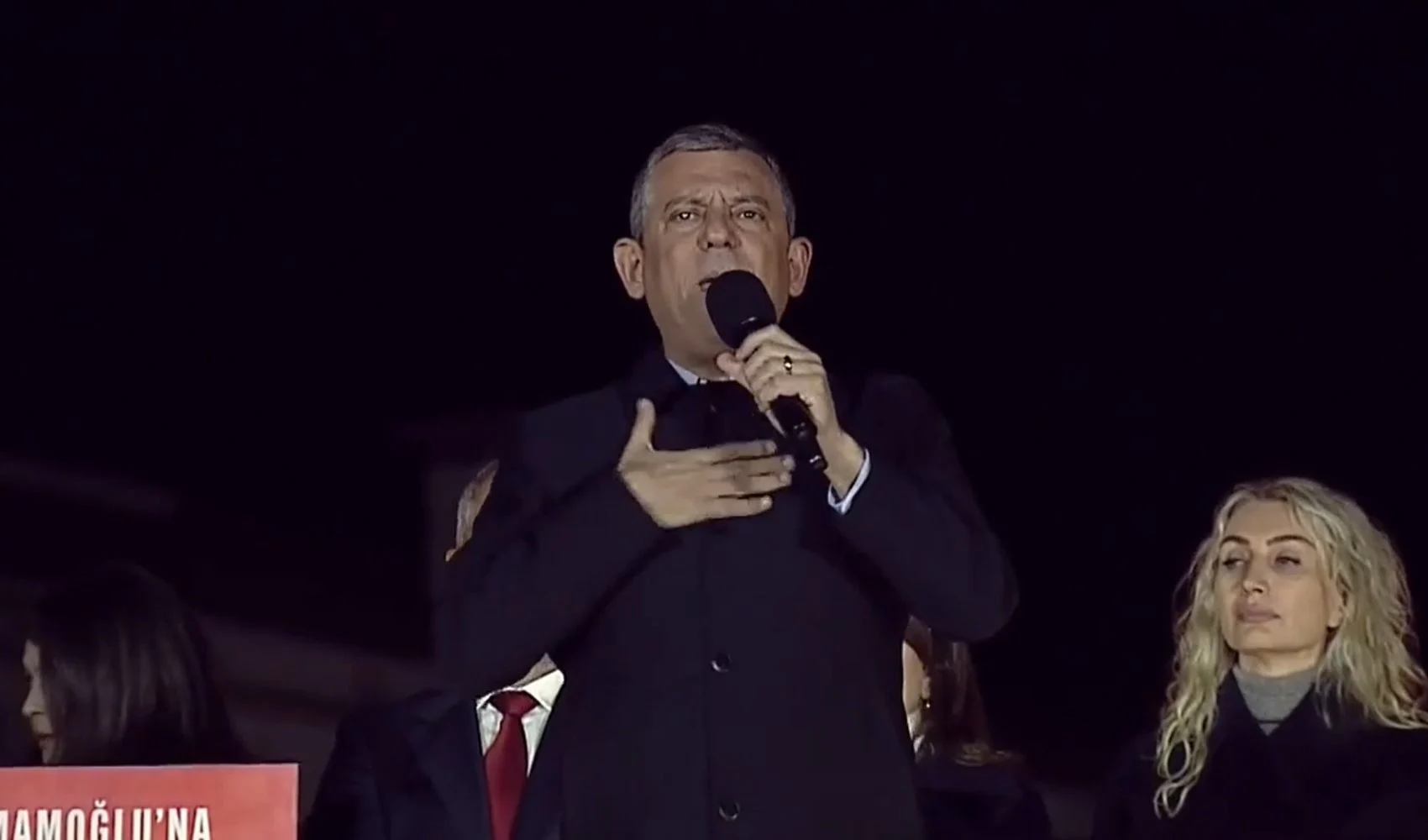 Özel, partisinin mitinginde konuştu