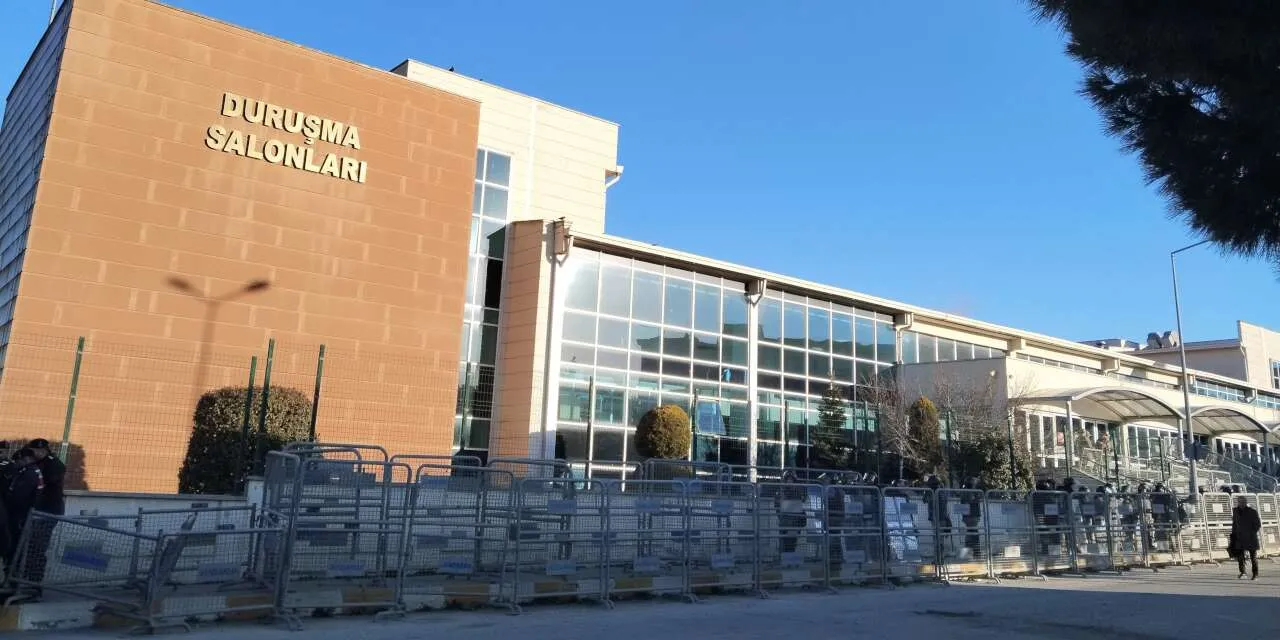 İBB davasında ikinci haftada da tansiyon yükseldi l