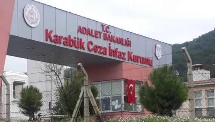 “Kurul kendini mahkeme yerine koyuyor”