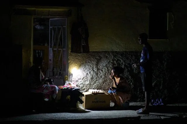 Küba’da elektrik krizi derinleşiyor