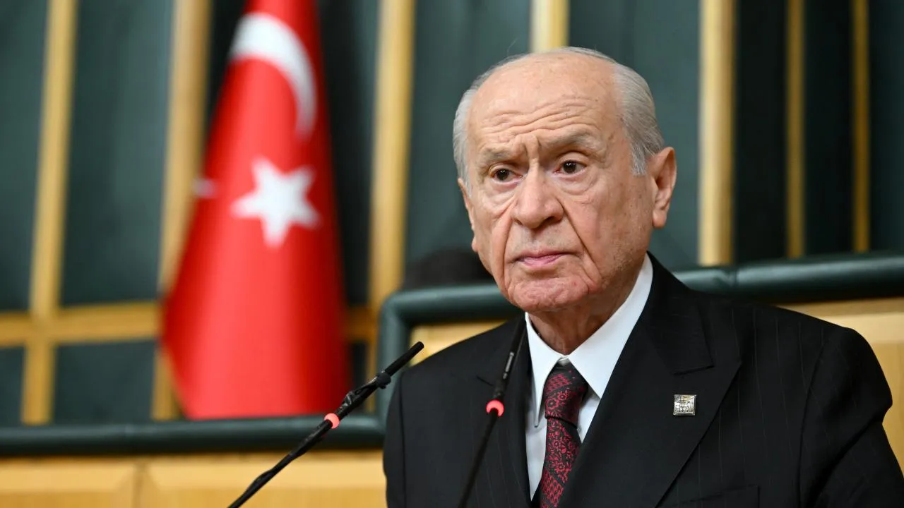 Bahçeli bu kez de “Beklemenin anlamı yok” dedi