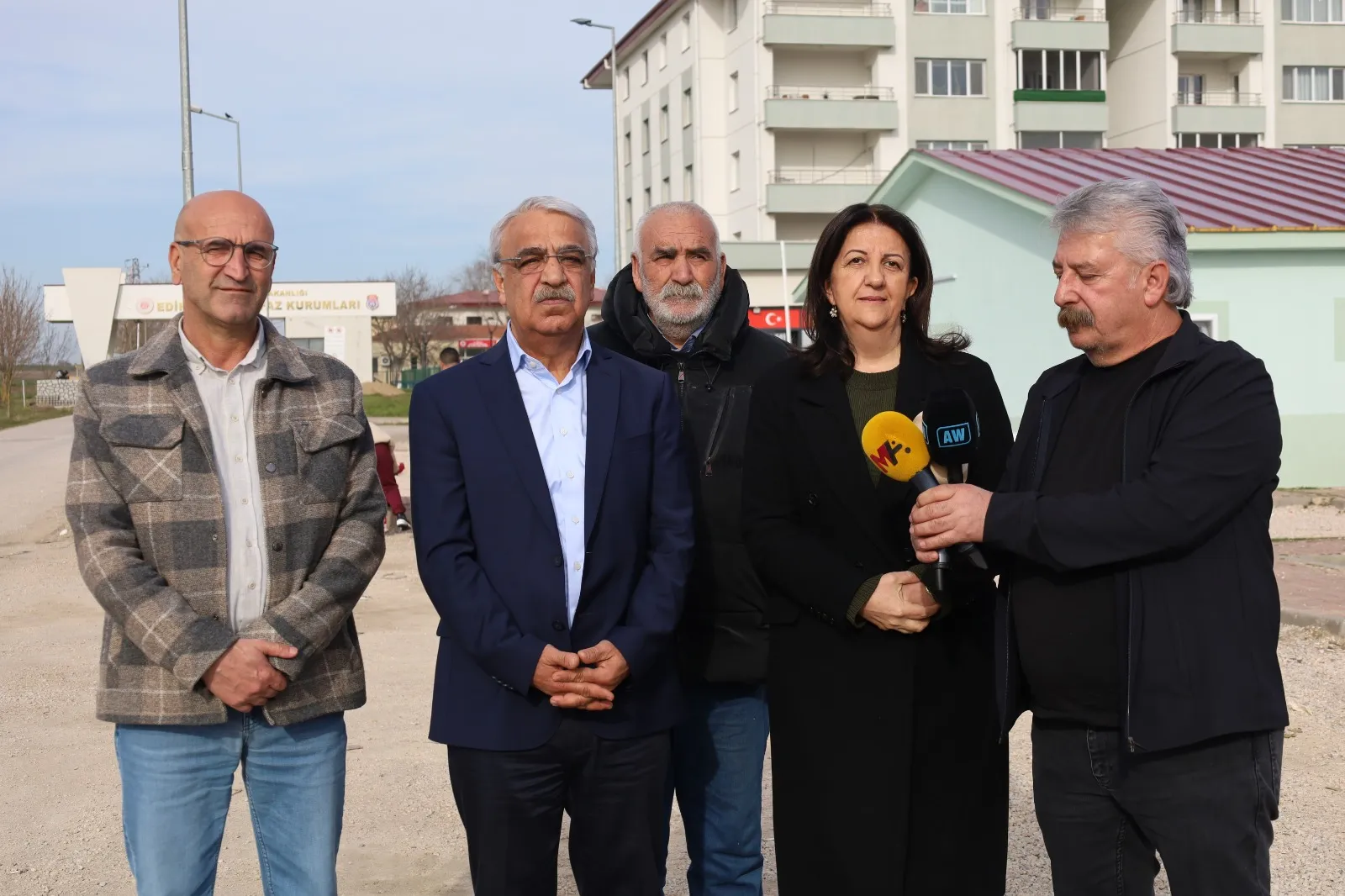 İmralı Heyeti, Yüksekdağ’ı ziyaret etti