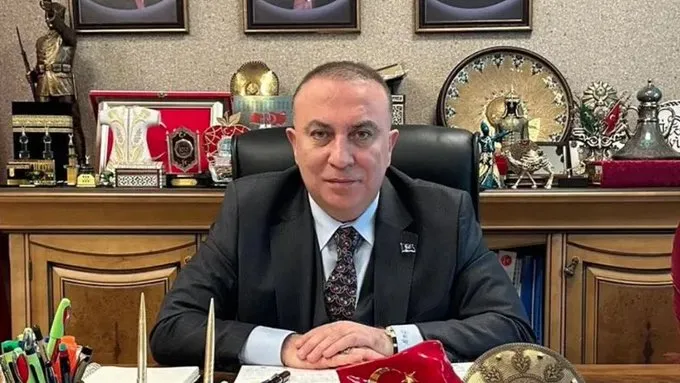 Danışmanla ‘ajan’ tartışması