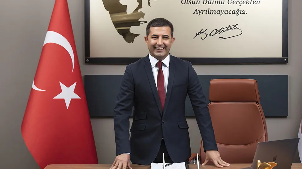 “Rüşvet” ve “irtikap” suçlaması yöneltildi