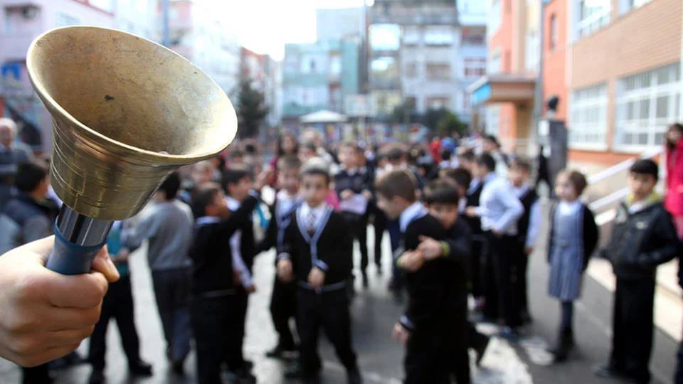 Okullarda ikinci ara tatil başlıyor l