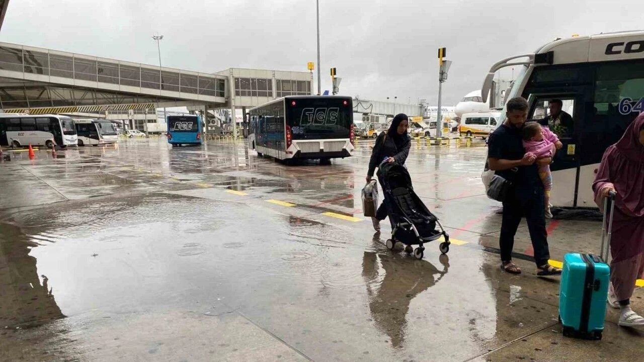 İstanbul’da olumsuz hava koşulları
