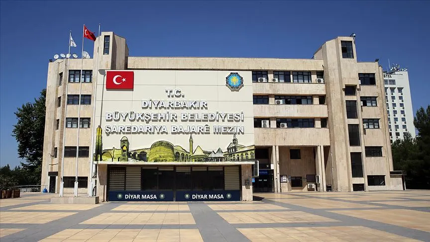 İçişleri Bakanlığı’ndan Ahmet Türk kararı l