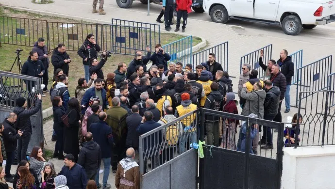 Van Newrozu’nda üst araması gerilimi I