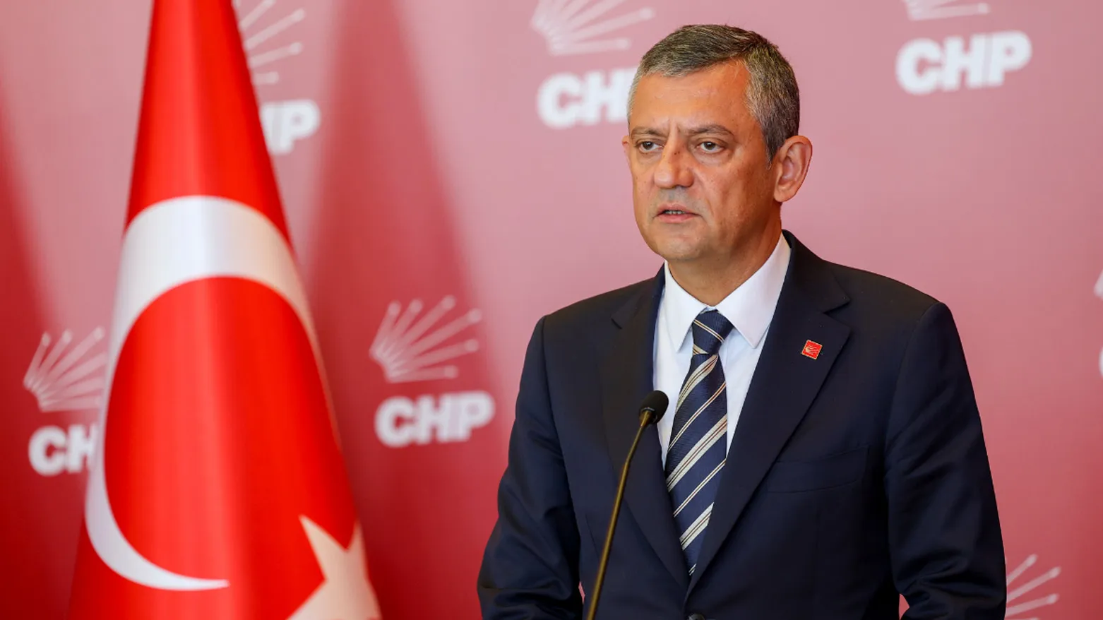 Özel’den Erkol mesajı