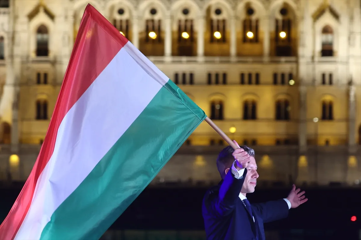 Orban gitti: Avrupa memnun