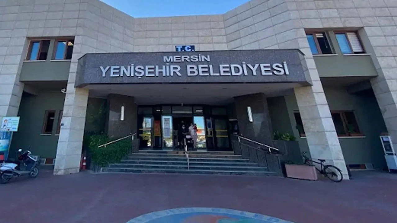 CHP’li belediyelere operasyon I