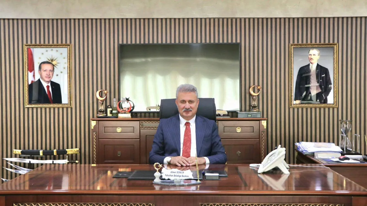 Yolsuzluk nedeniyle görevden uzaklaştırılmıştı