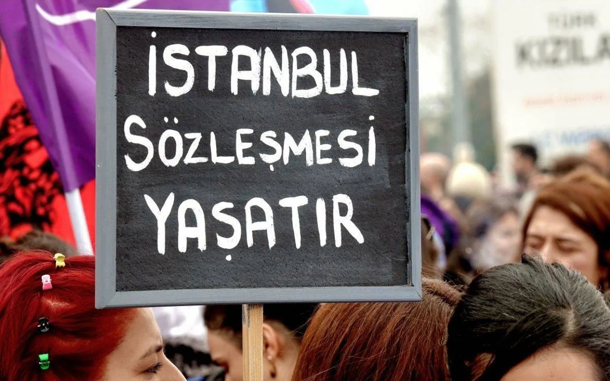 Türkiye kararname ile çekilmişti
