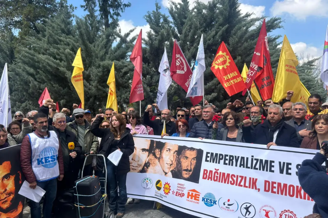 ‘Bağımsızlık, demokrasi, sosyalizm’