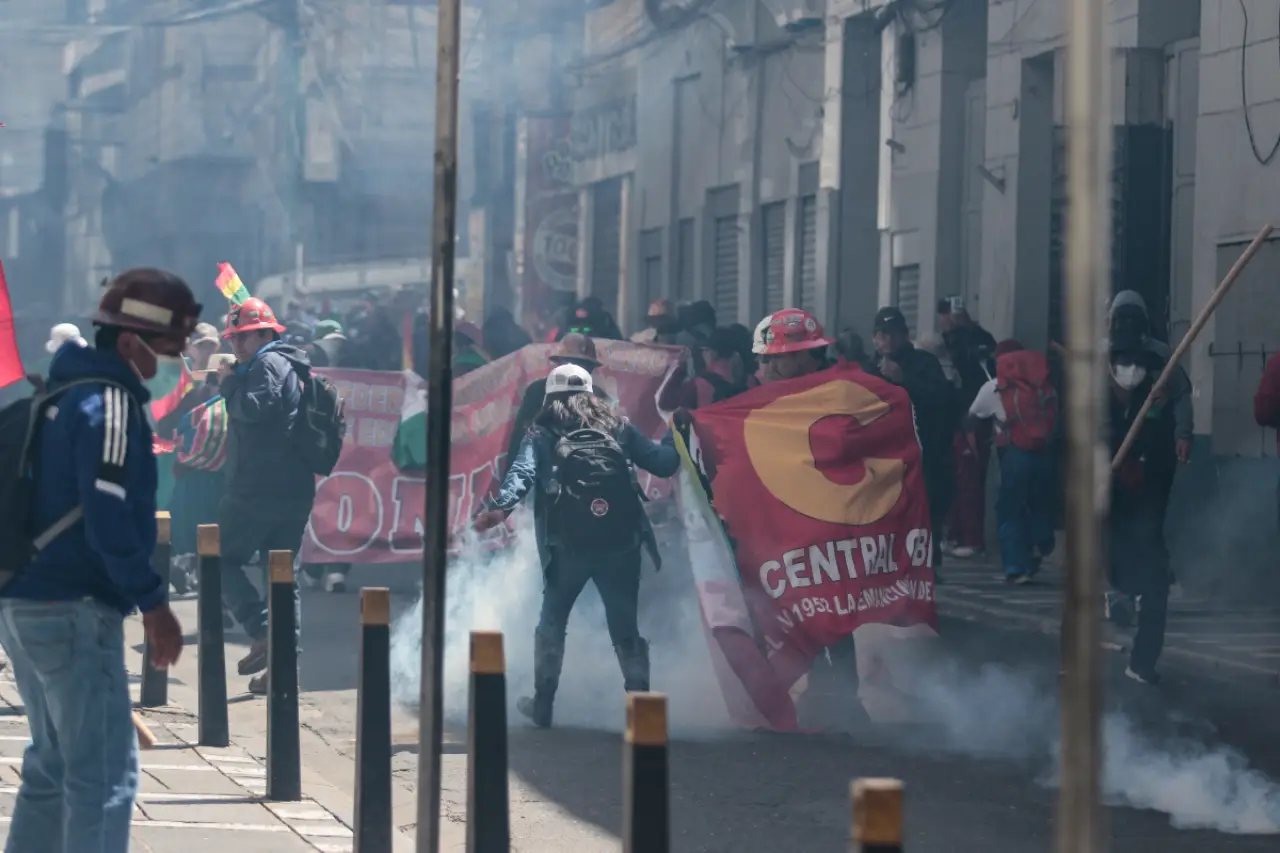Bolivya’da protestolara polis müdahalesi