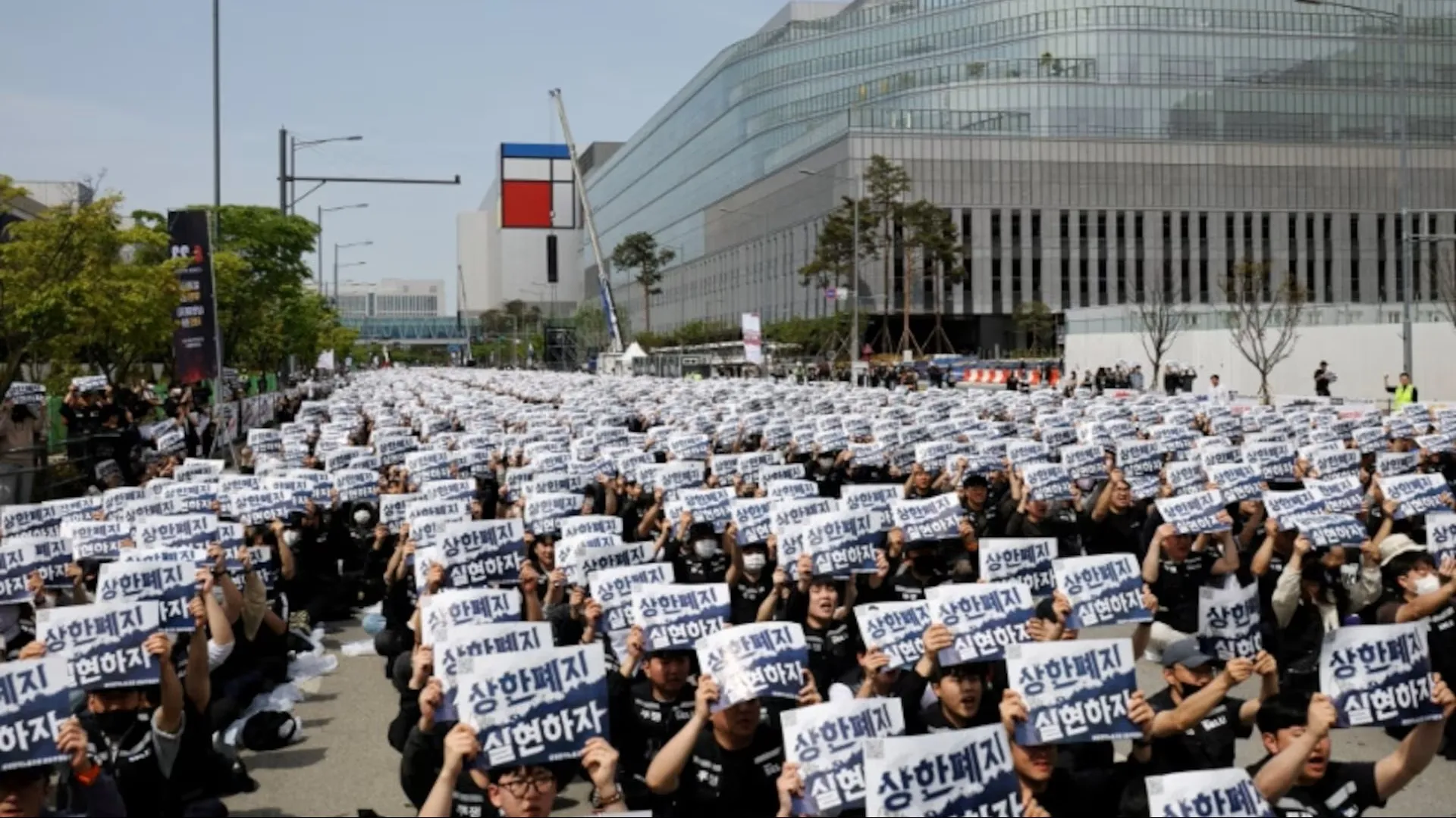 Samsung’ta grev krizi büyüyor