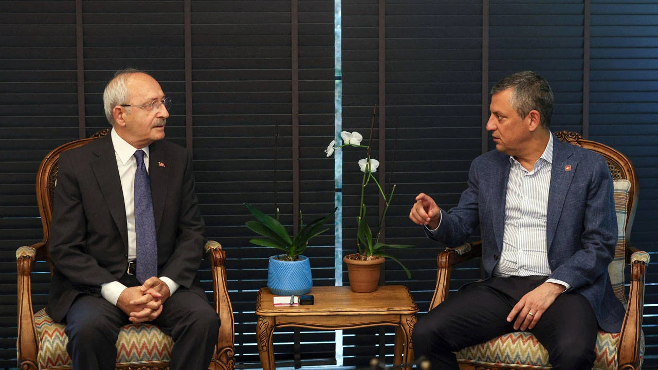 CHP’de iki ayrı bayramlaşma programı: