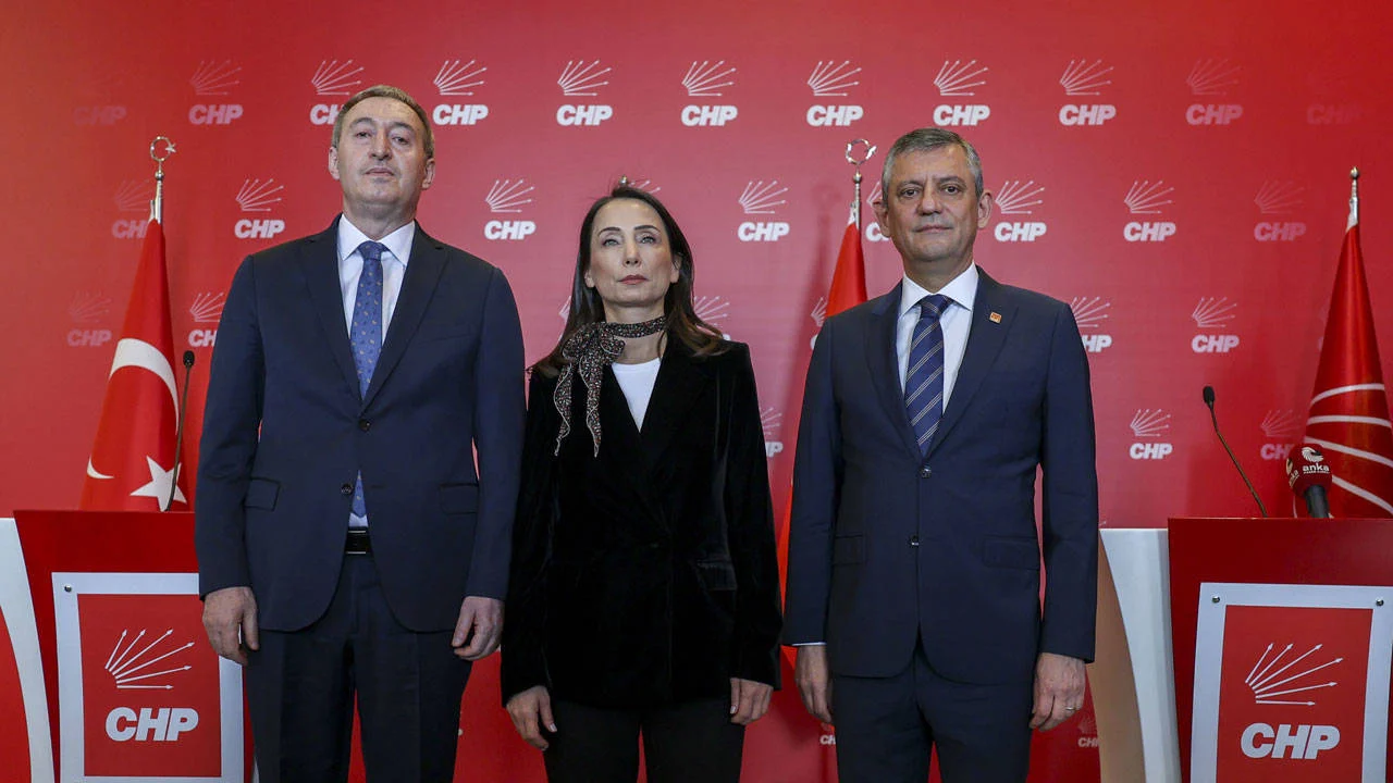 Eş Genel Başkanlardan Özel’e destek telefonu