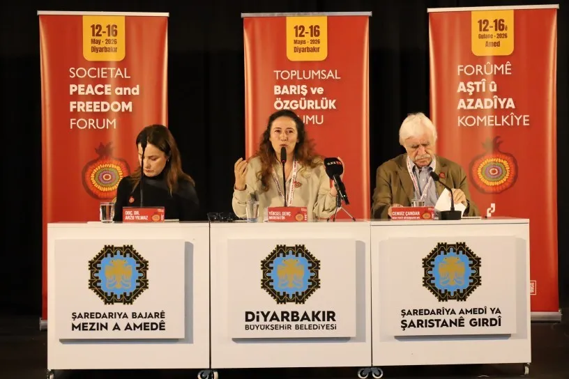 Diyarbakır’da ‘barış’ paneli