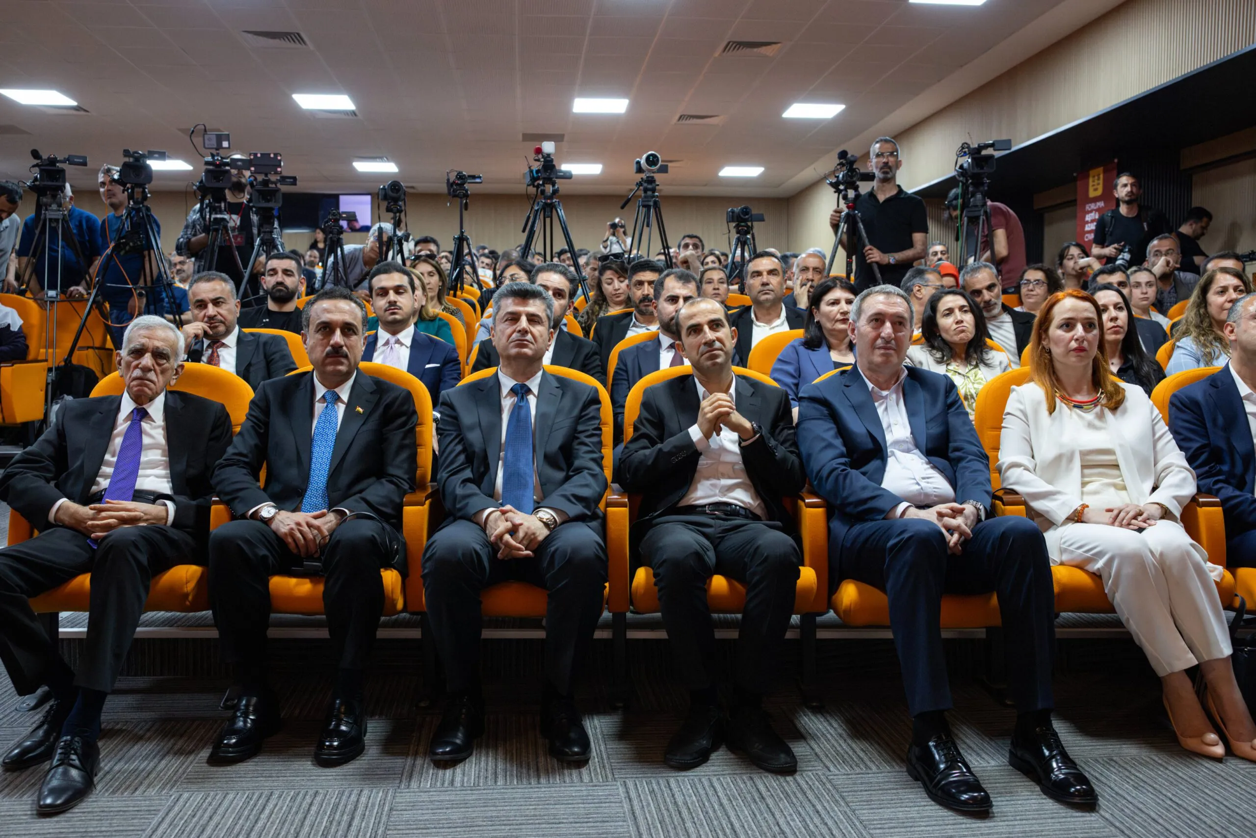 Bakırhan: Yurtta sulh eşitlikle mümkündür