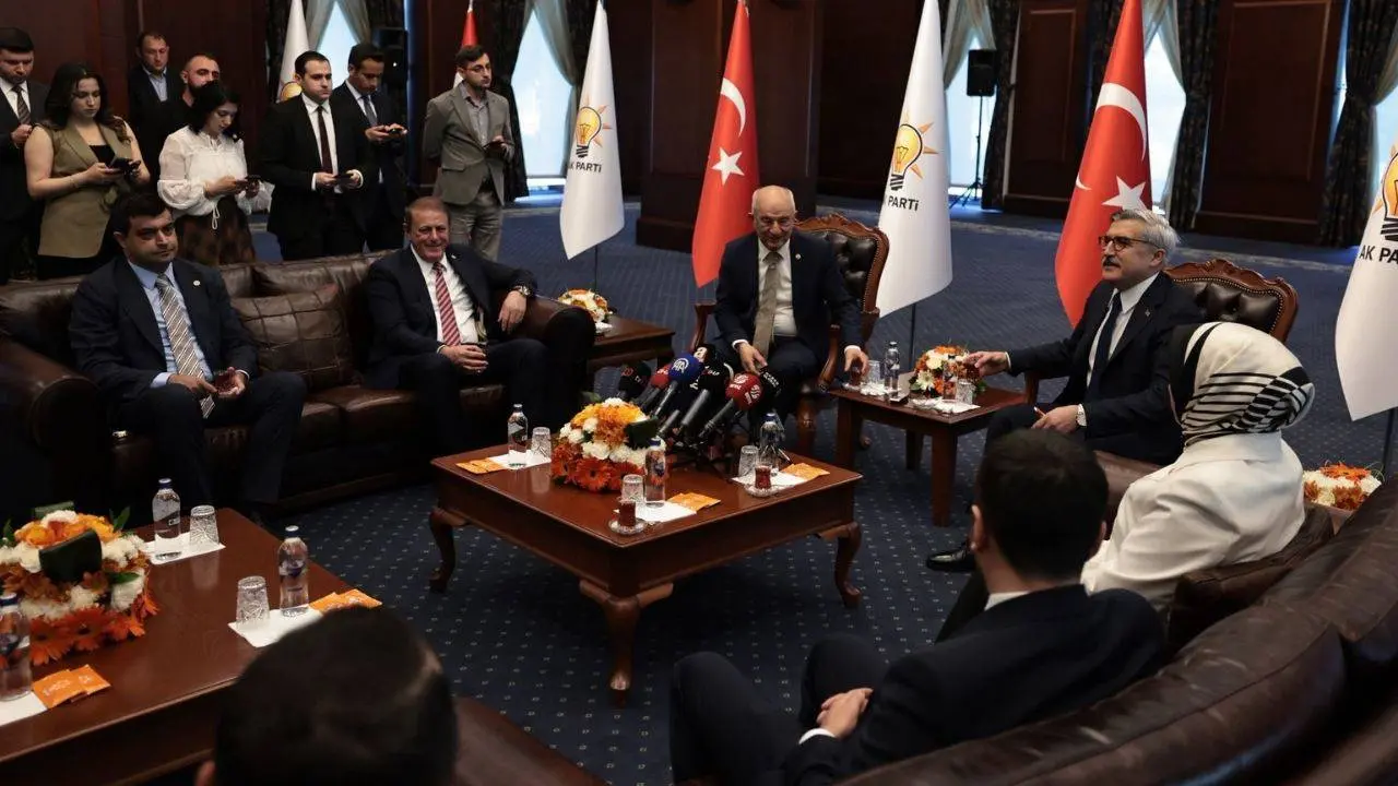 CHP’de iki bayram programı