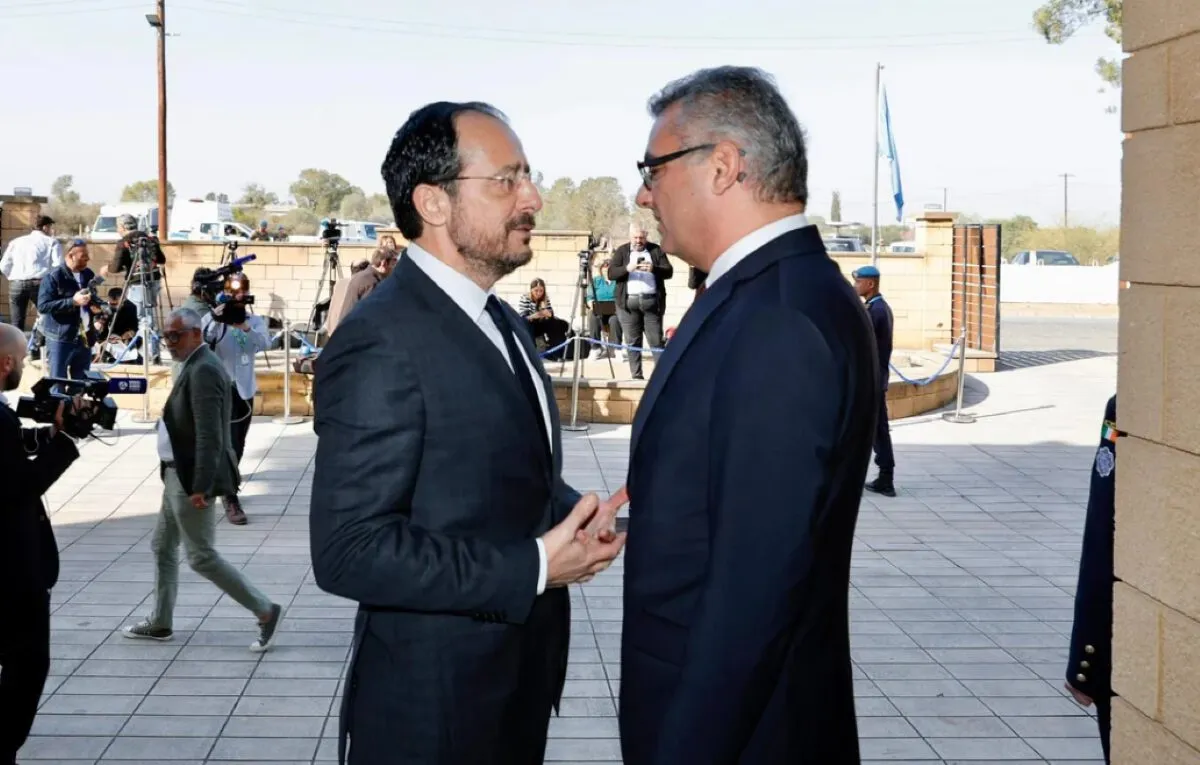 Kıbrıs ‘masa’sını arıyor