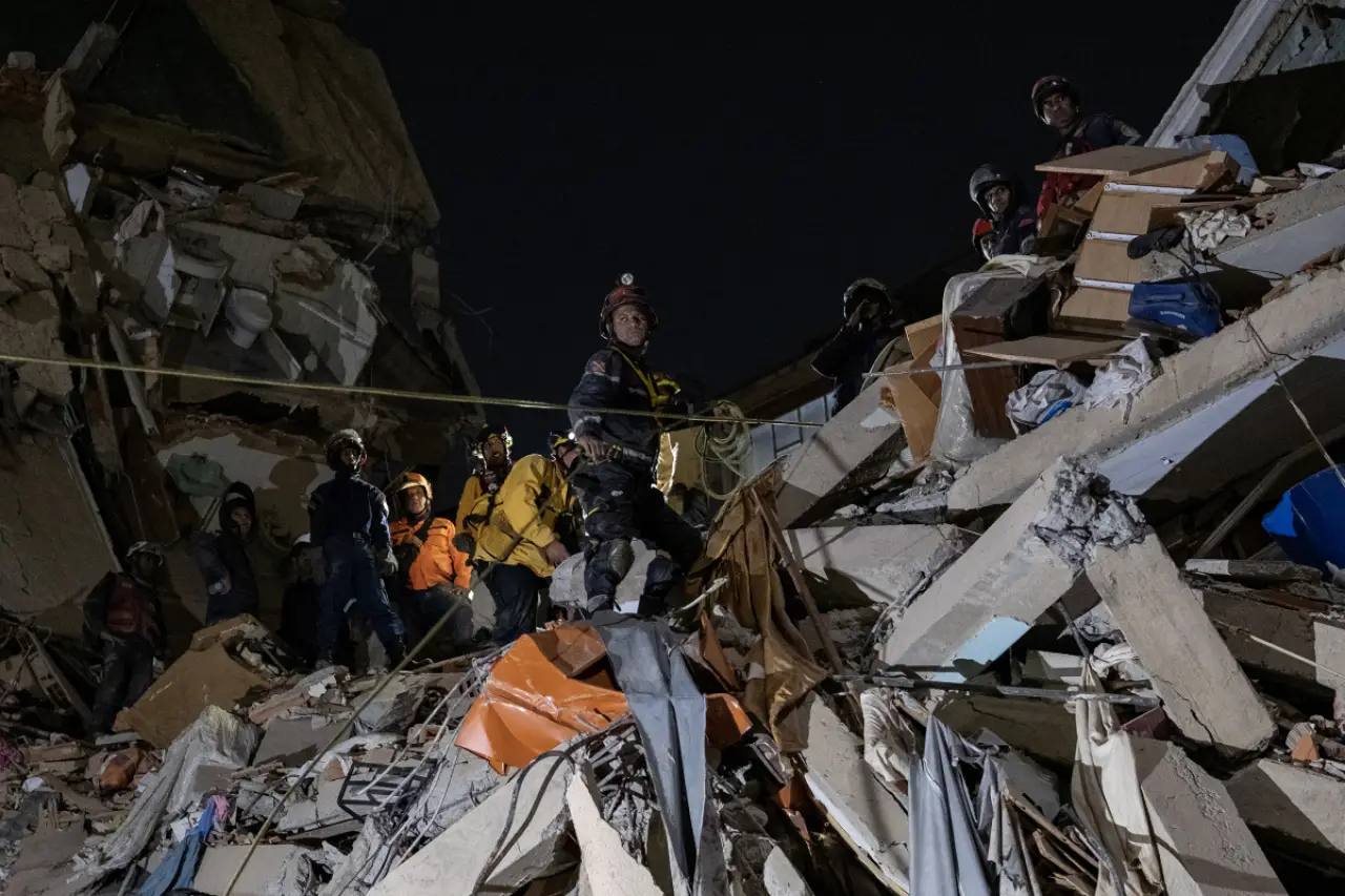 1450 ölü, binlerce yaralı ve kayıp