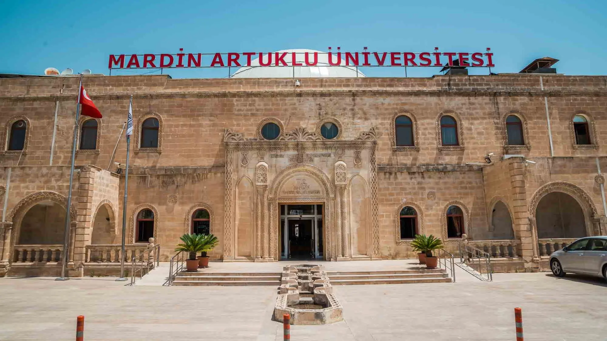 21 yaşındaki öğrenci odasında ölü bulundu