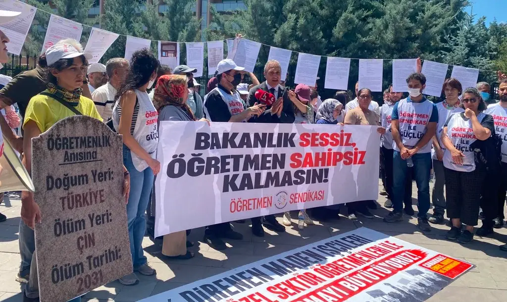 Öğretmenlerin açlık grevi 12’nci gününde: