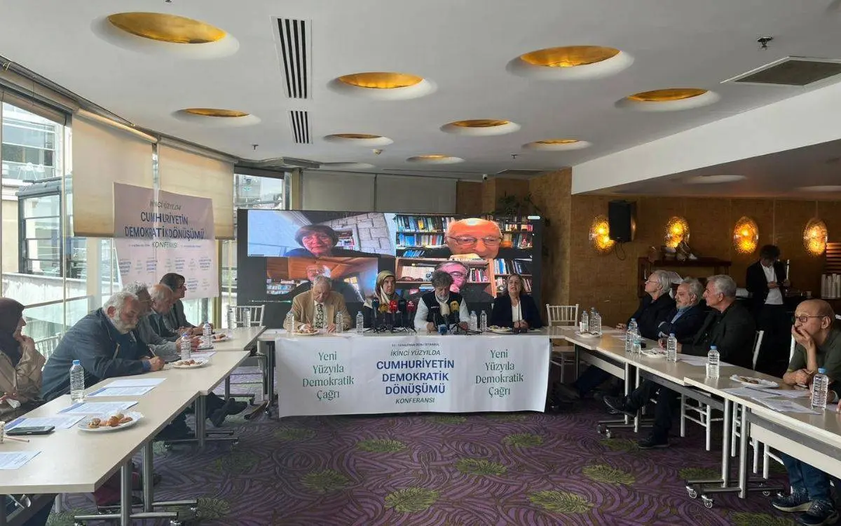 ‘Cumhuriyetin Demokratik Dönüşümü Konferansı’