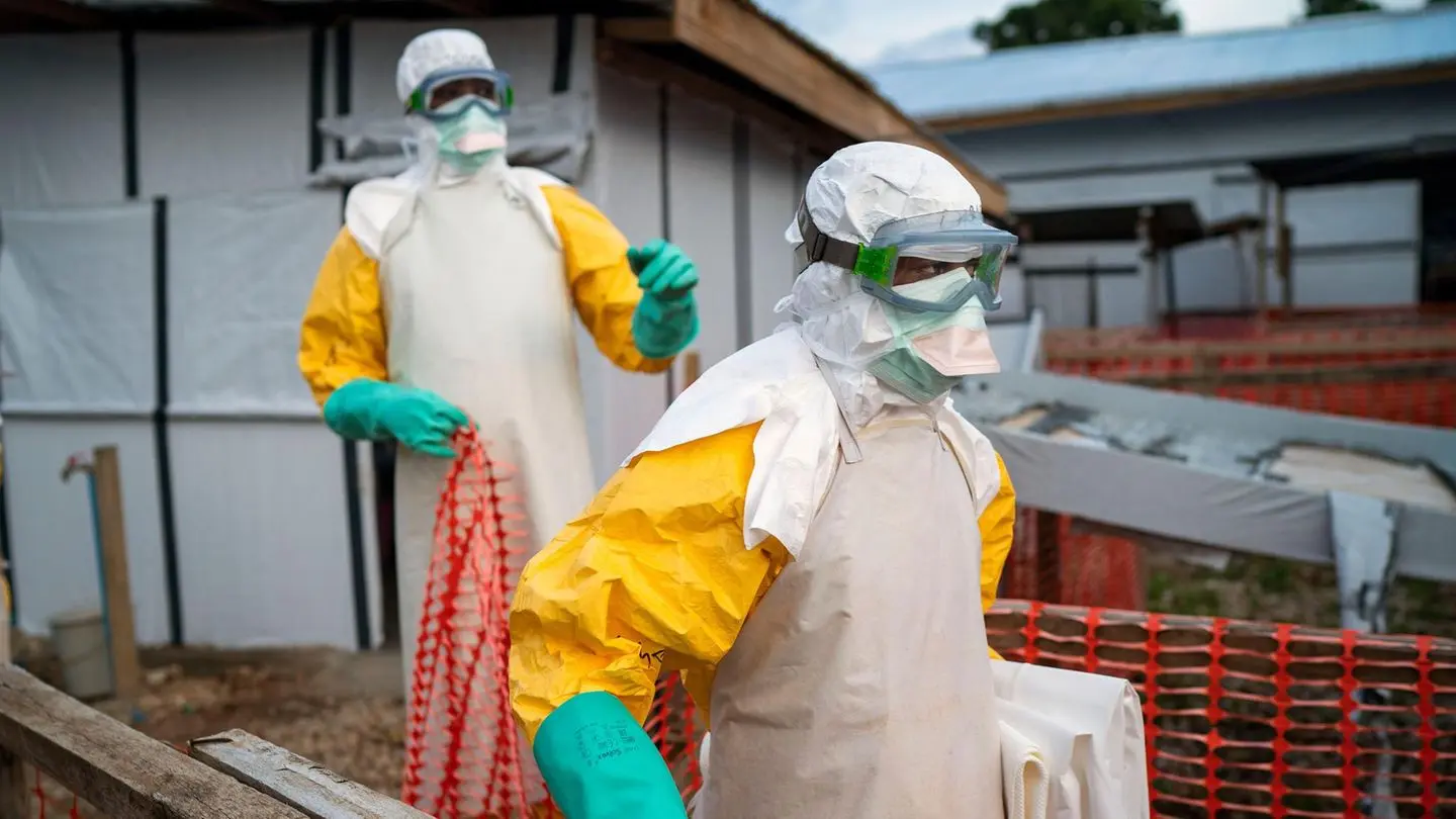 Ebola salgını mülteci kampında yayıldı