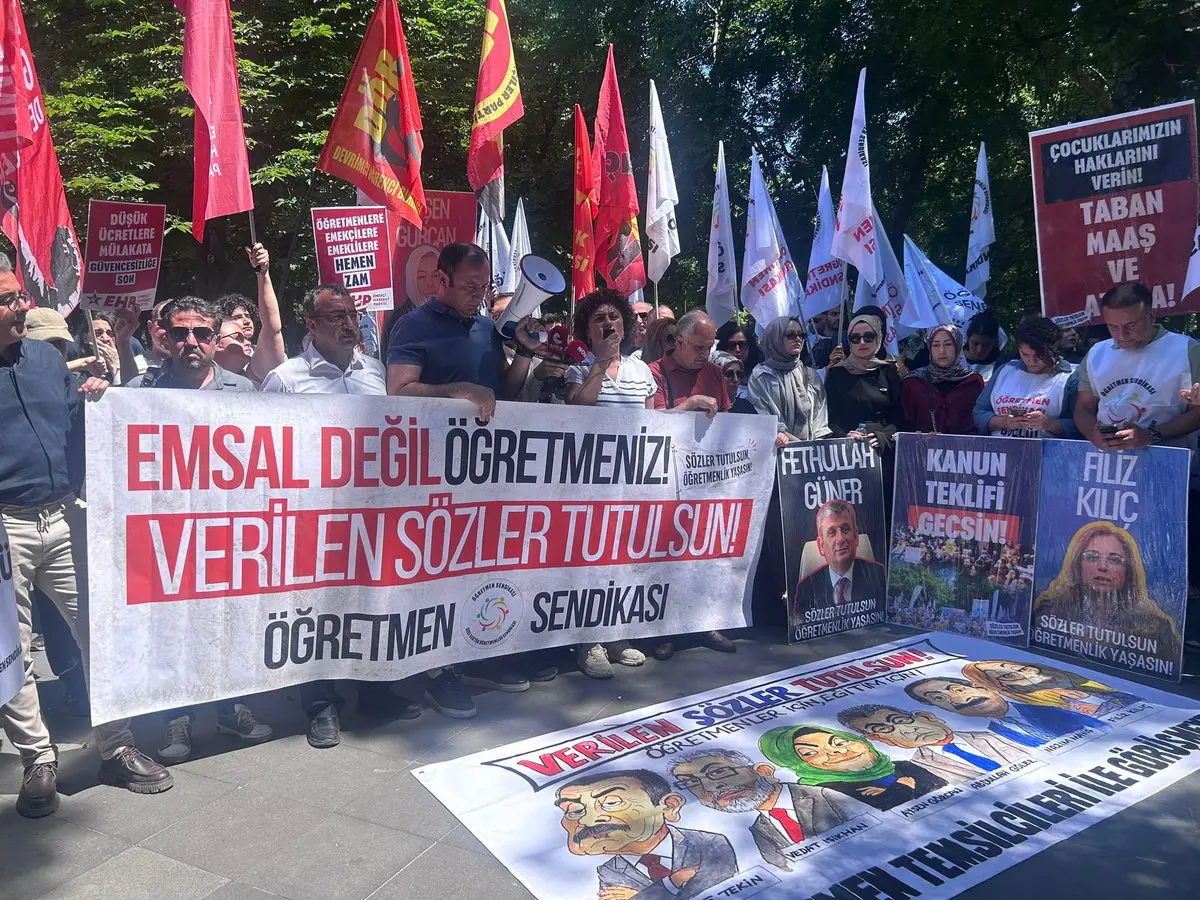 Özel sektör öğretmenleri Ankara’da — Öğretmenler açlık grevine başladı görseli