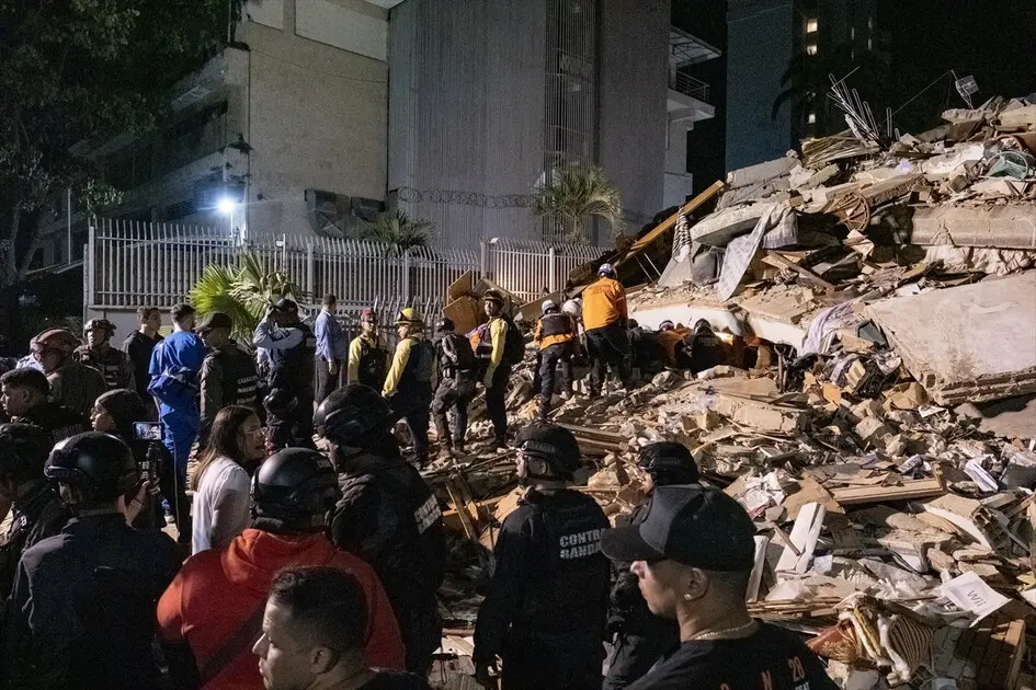 Venezuela depremi: Yüzlerce kişi enkaz altında
