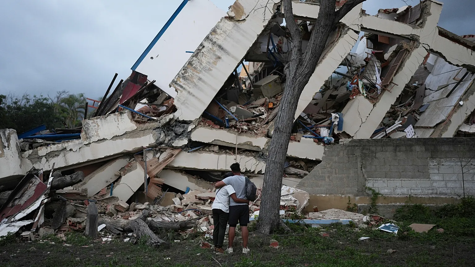 Venezuela depremleri: 68 bin kişi kayıp