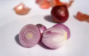 Soğan tüketenlerle ilgili uyarı yapıldı! Bu kişiler dikkatli olmalı