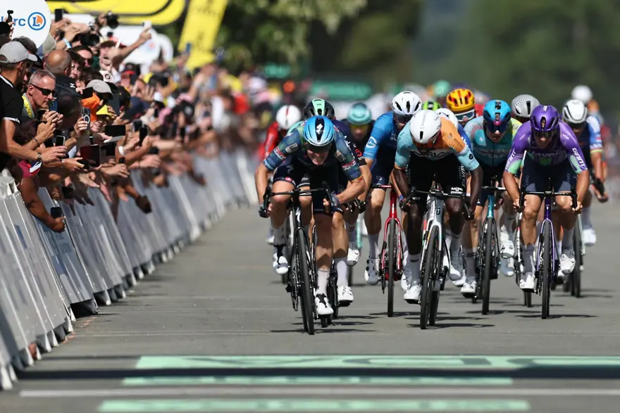 AFP__20260711__B9X42E3__v1__MidRes__CyclingTdf2026Stage8-101813.jpg
