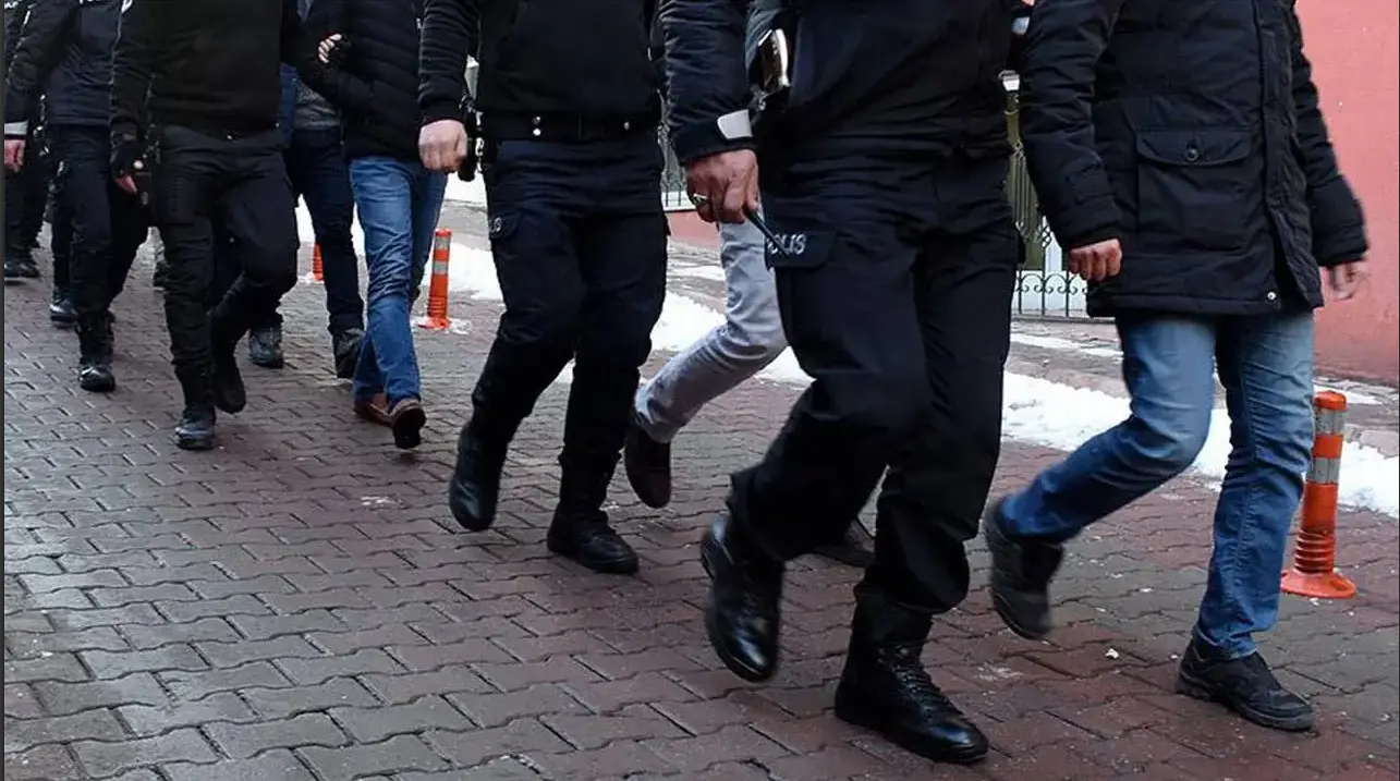 Avukatlar, yazarlar, gazeteciler, öğrenciler…