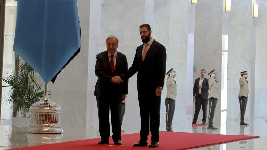 BM’nin katliam raporlarını gündeme getirecek mi? — Guterres, Şam’da: Şara ile görüştü görseli