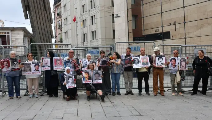 Gözaltında alındılar, öldürüldüler, kuyuya atıldılar — Cumartesi Anneleri Birlik Ailesi için adalet istedi görseli