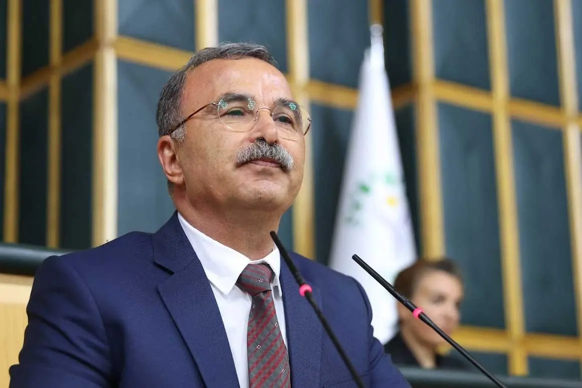 dem-parti-ibrahim-akin