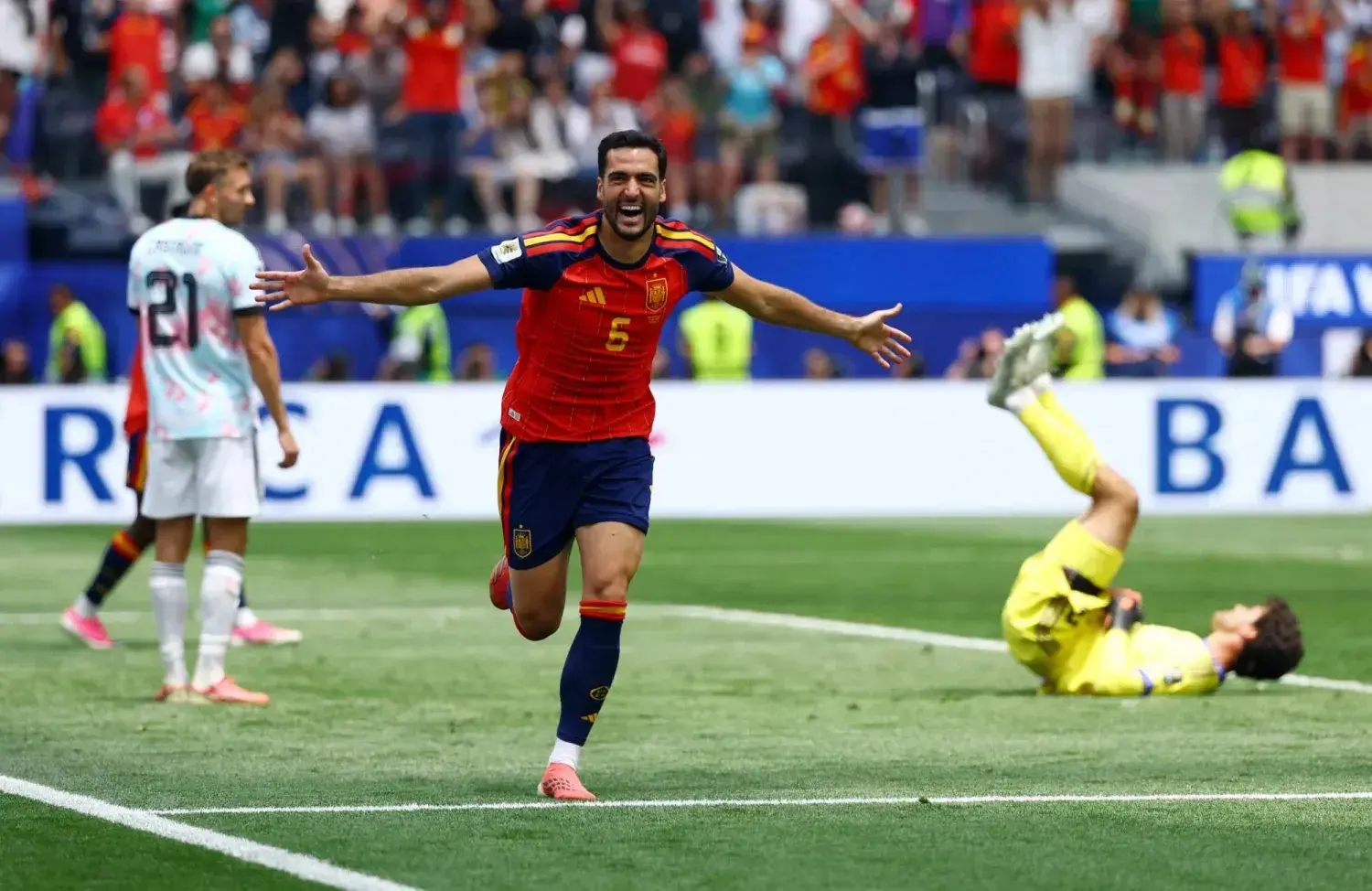 Norveç mi, İngiltere mi? — Dünya Kupası: İspanya da yarı finale çıktı görseli