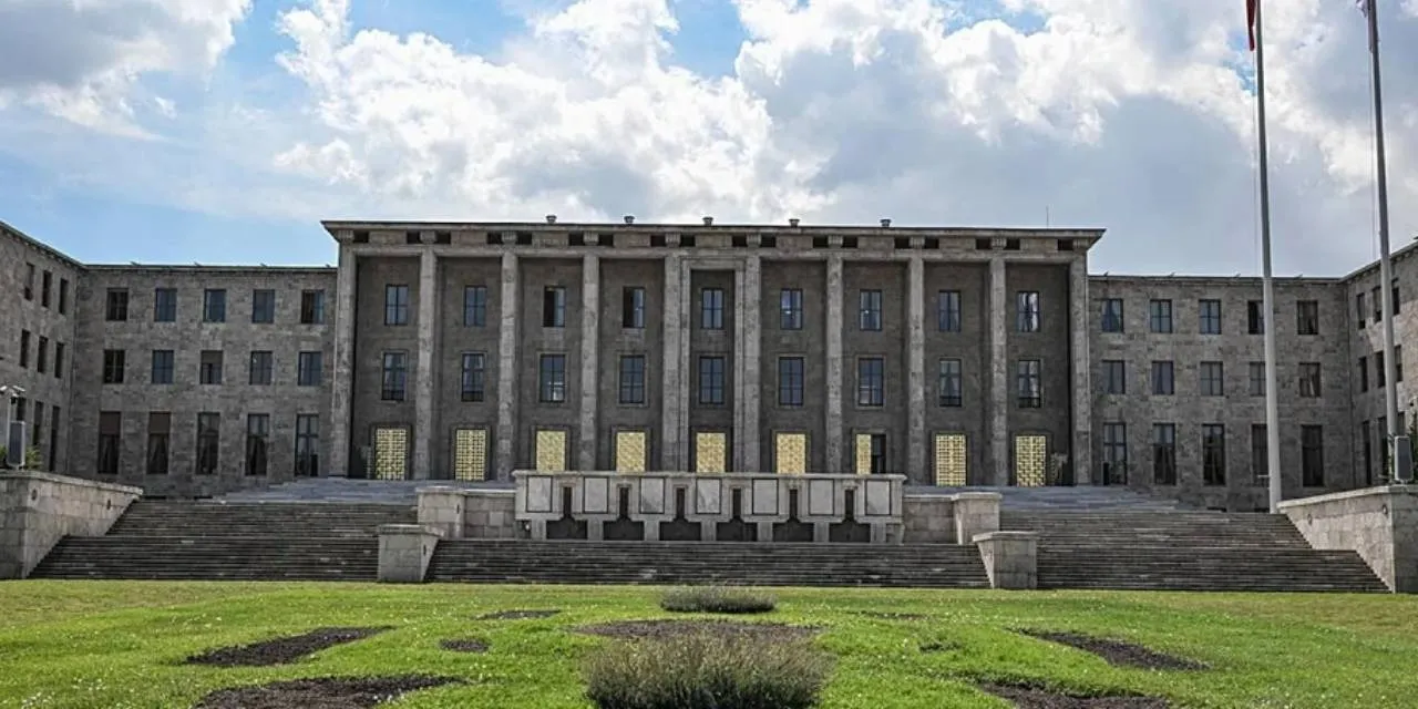 TBMM’de stajyerlere taciz davası