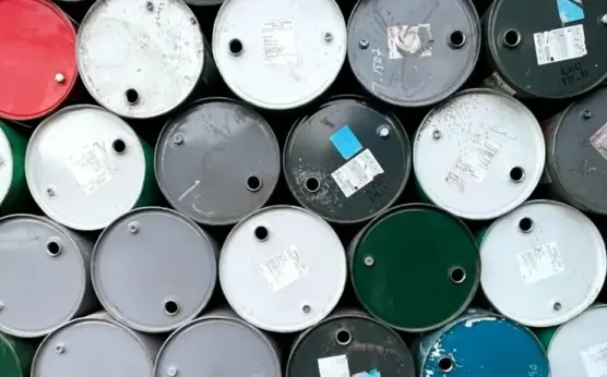 Hürmüz gerilimi petrolü yükseltti