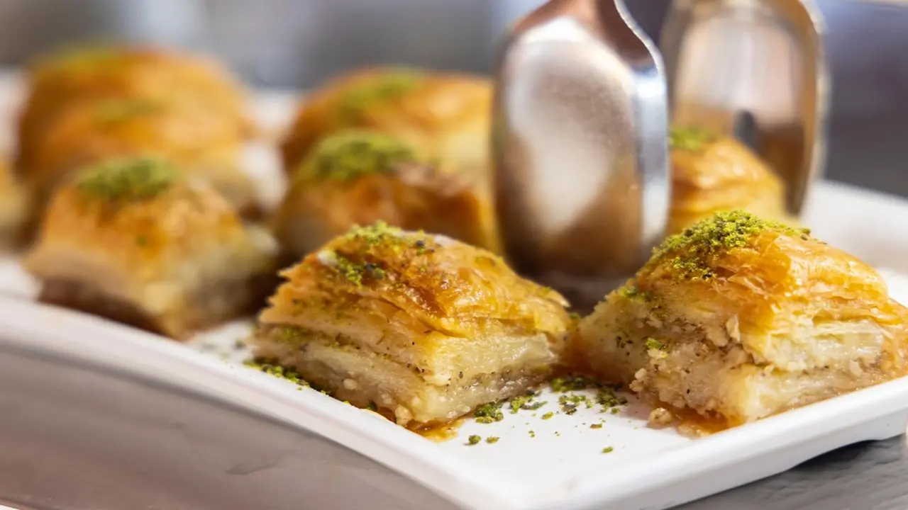Baklava yedikten sonra asla yapılmaması gereken hata!