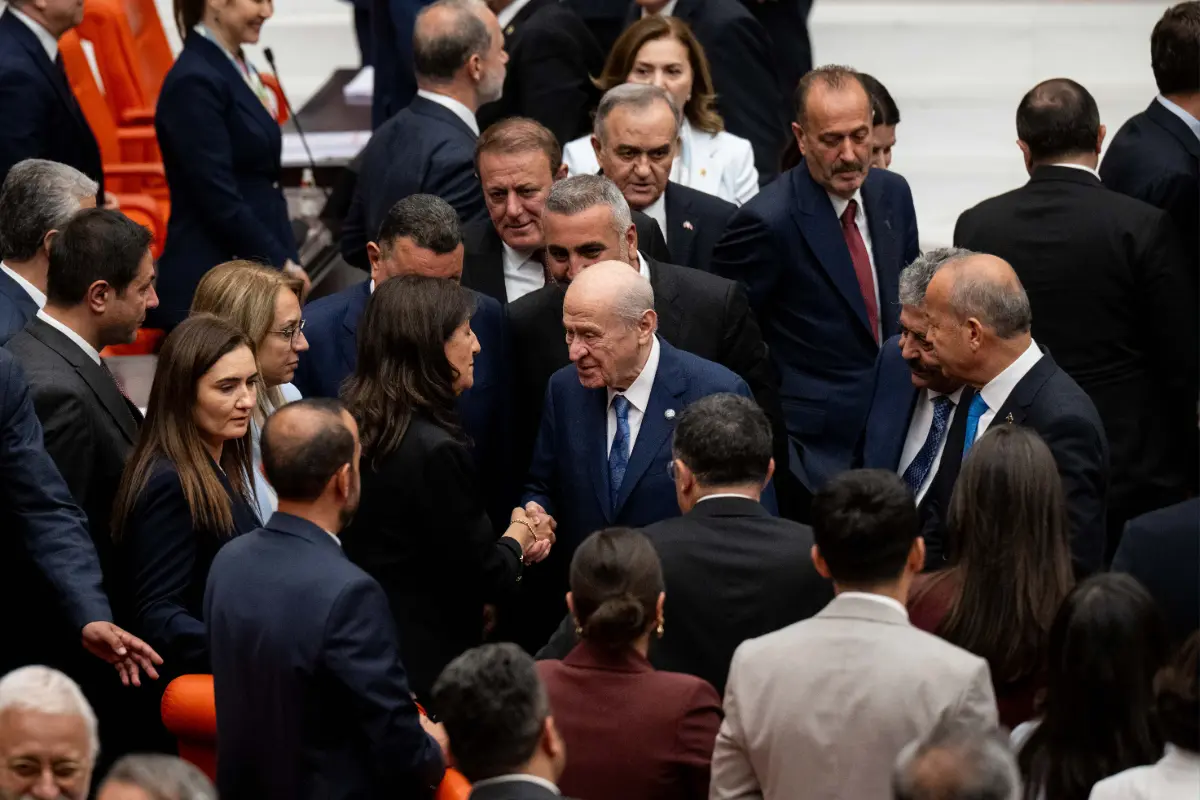 ‘Çerçeve yasa yeni safhanın başlangıcı’