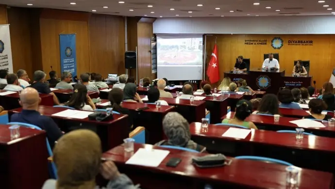 690x390cc-amd-10-08-2026-amed-buyuksehir-belediyesi-yeni-baskan-vekili-belli-oldu_1