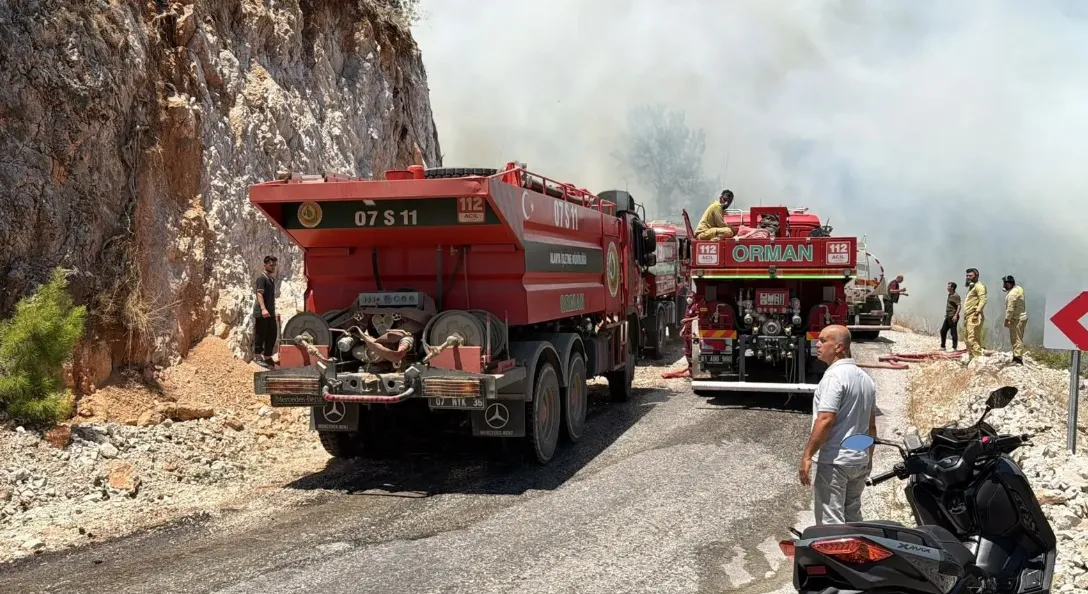 Birçok kentte alevlere müdahale sürüyor
